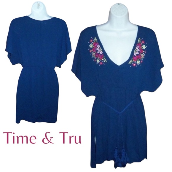 Time and Tru Blue Floral Embroidery Tassels Boho Tunic Top - Small - Picture 7 of 7